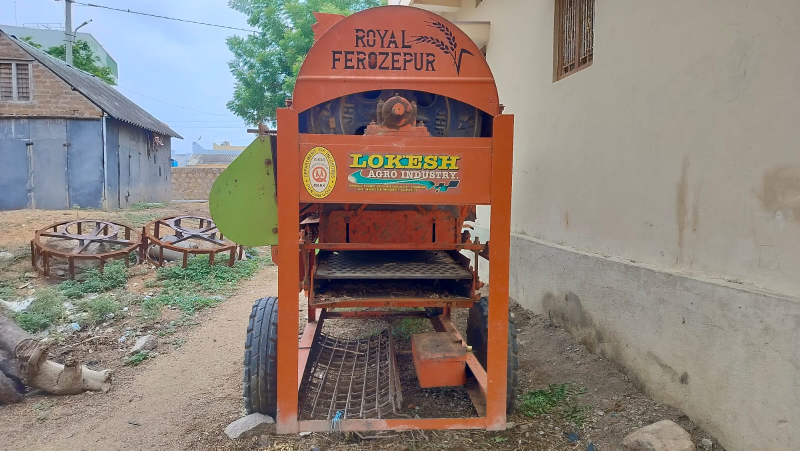 Groundnut Thresher Mechine